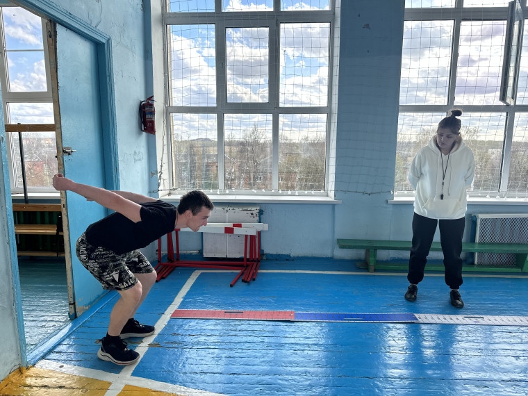 Школьный этап военно-спортивной игры «Зарница 2.0».